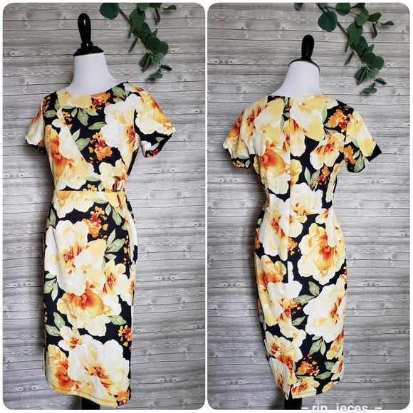 Dresses & Skirts - 4 for $25 yellow floral spring fitted dress